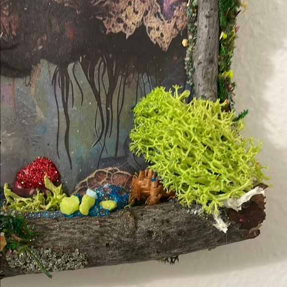 Enchanted Forest Wall Art with Vibrant Colors handcrafted border moss woods - Picture 4 of 14